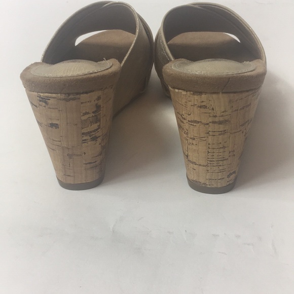 Style & Co Jileep Gold Wedge Sandals NIB - Picture 4 of 7